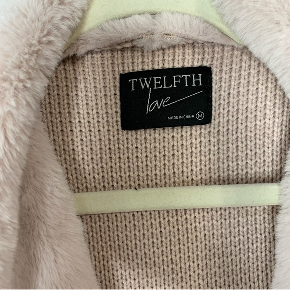 Twelfth Love blush pink sweater/suede jacket w faux‎ fur draped collar. Size M - Picture 3 of 9